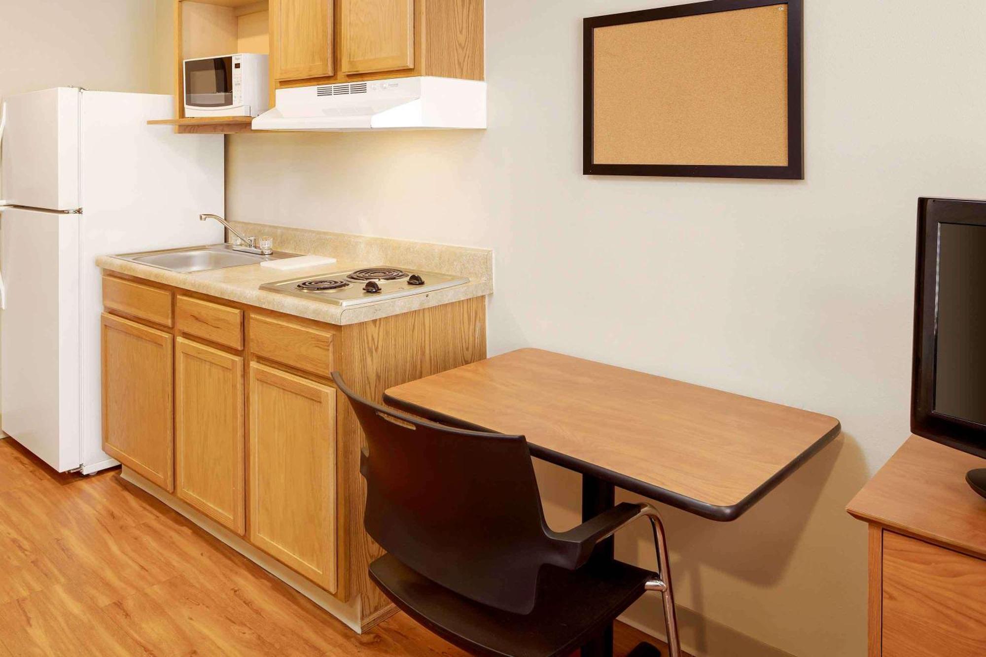 Extended Stay America Select Suites - Mobile - I-65 Exterior photo